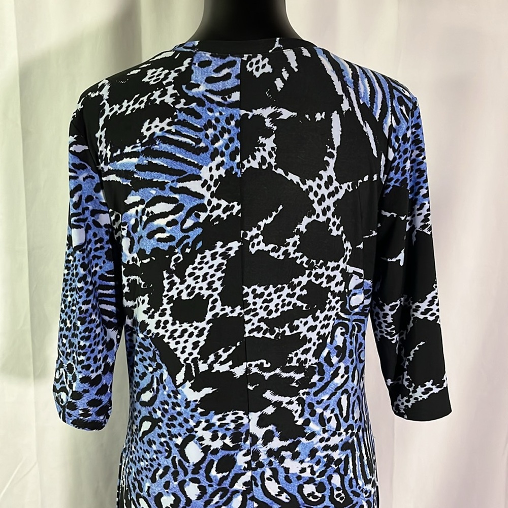 NWT Attitudes by Renee Black & Blue Animal Print V-Neck Maxi Dress - Picture 10 of 16